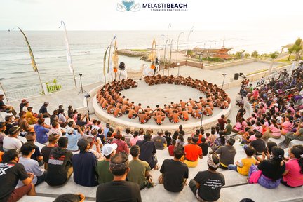 Tiket Tari Kecak di Pantai Melasti Bali