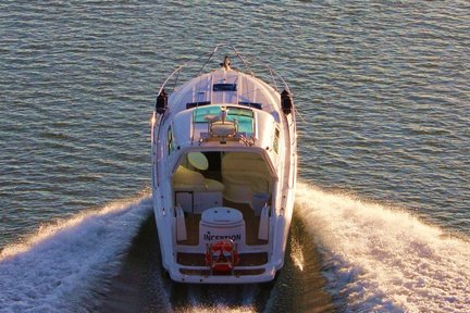 Privates Kreuzfahrterlebnis bei Sonnenuntergang im Hafen von Sydney