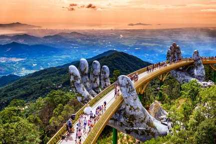 Excursión de un día a Premier Golden Bridge, Ba Na Hills con experiencia en teleférico