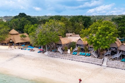 แพ็กเกจล่องเรือเที่ยวชมบีชคลับบนเกาะเล็มบองกัน (Lembongan Island)