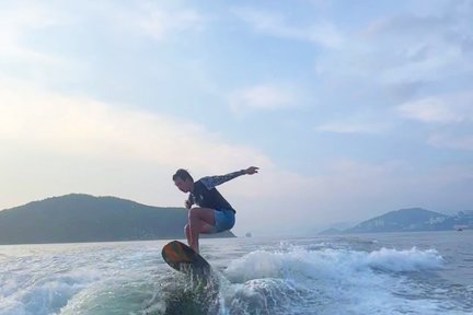 SURFMATE - Repulse Bay's New MasterCraft NXT22 Water Ski Boat Water Skiing Experience