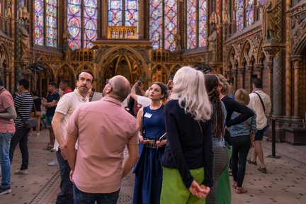 Tour Đảo Notre Dame, Sainte Chapelle và Nhà Giam Marie Antoinette