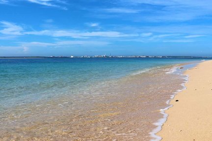 Boleto de barco de ida y vuelta a la isla de Penghu Jibei, alquiler de scooters y actividades acuáticas