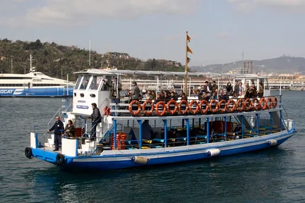 巴塞罗那Las Golondrinas游船体验 (Las Golondrinas cruise experience in Barcelona)