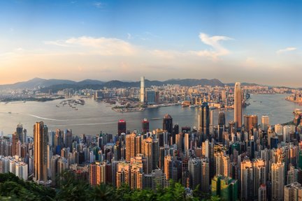 Must-See Hong Kong with a Local: Private Tour