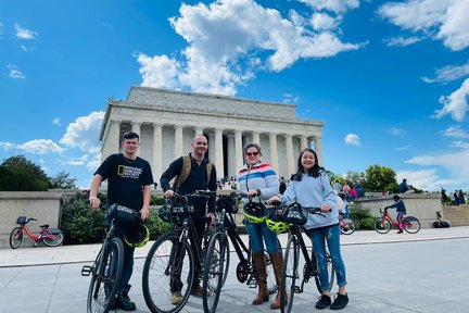 Fahrradtour zu Denkmälern und Denkmälern in Washington DC