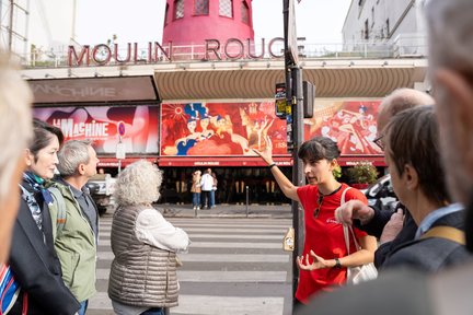 Hidden Gems of Montmartre Guided Tour in Paris