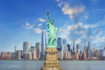 Statue of Liberty and Ellis Island Guided Tour in New York