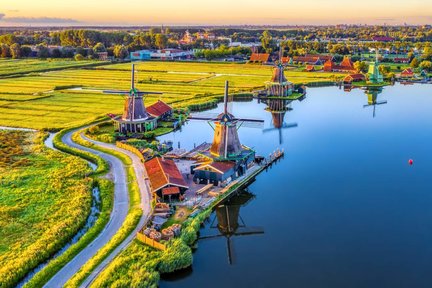 Tour Cối Xay Gió Zaanse Schans, Thử Phô Mai và Nhà Máy Guốc