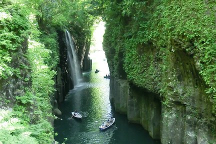 Takachiho Gorge One Day Trip with Takachiho Beef Lunch from Kumamoto