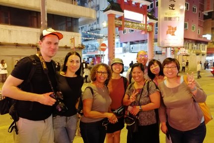 Lawatan Malam Hong Kong | Star Ferry, Bas Bumbung Terbuka, Pasar Malam