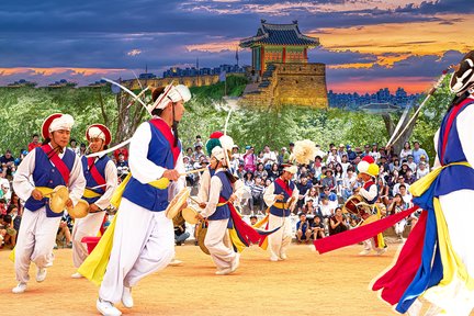 Korea Folk Village & Suwon Hwaseong Day Tour from Seoul (EG Tour)