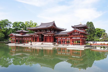 Uji: Byodo-in, Teh & Warisan Kisah Abadi Genji