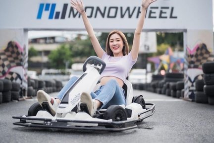 Central Village E-Gokart Track oleh MONOWHEEL