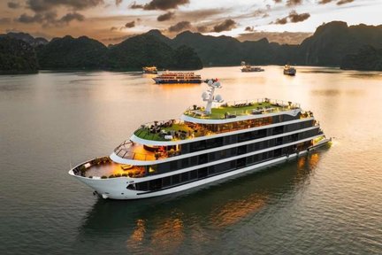 [New Route] 2D1N Halong & Lan Ha Bay by 5-Star Venus Cruise