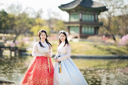 Pengalaman Sewa Hanbok dan Pemotretan oleh Hanbok That Day