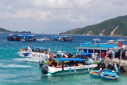 ムン島・ニャチャン湾 半日シュノーケリングツアー