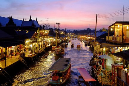 Tour di un giorno al mercato galleggiante da Bangkok: Damnoen Saduak, Maeklong e altro