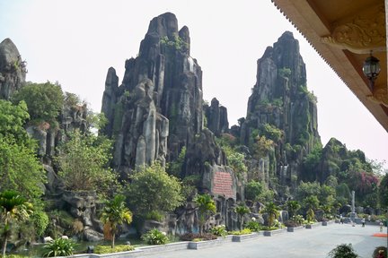 Marble Mountains & Non Nuoc Stone Carving Memory Museum Ticket