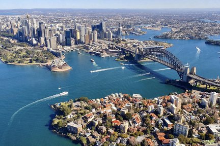 Helicopter Flight Experience over Sydney Harbour and Beaches 