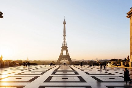 Best of Paris Guided Tour dengan 15 Objek Wisata