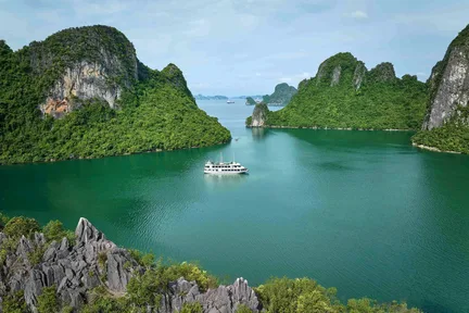 Halong Bay Day Tour: Titop, Cave with Kayak by Luxury Alova Cruise