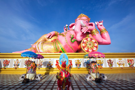 Bangkok Temple Tour by MyProGuide(Wat Paknam,Pink Ganesh,Wat Saman)