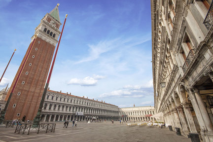 Morning Walking Tour in Venice