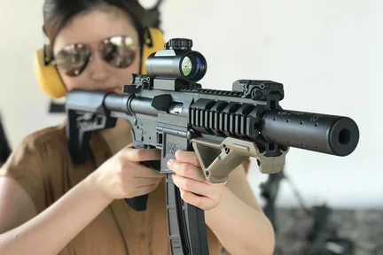 曼谷射击场体验