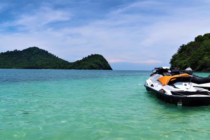 Excursión en moto acuática por la isla de Langkawi