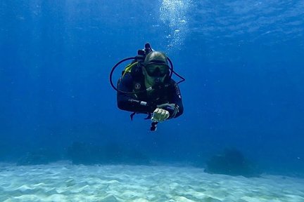 藍夢島首次水肺潛水認證體驗（PADI五星級潛水中心）