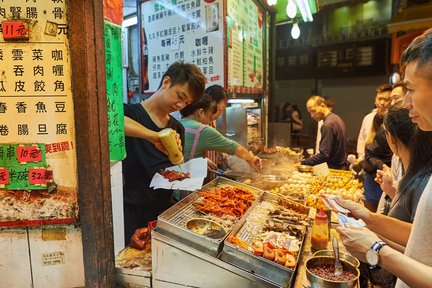 Hit the Streets: A Private Tour of Hong Kong’s Food Scene