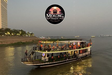 Phnom Penh Sunset Cruise Tour: Freeflow Beers & BBQ buffet