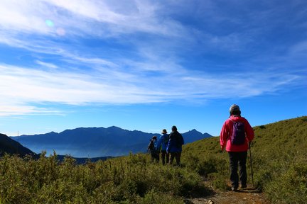 Yilan Wuling Four Show 3 Days 3 Nights Hiking Experience