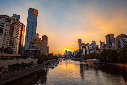 Luxury Sunset Cruise on Yarra River in Melbourne