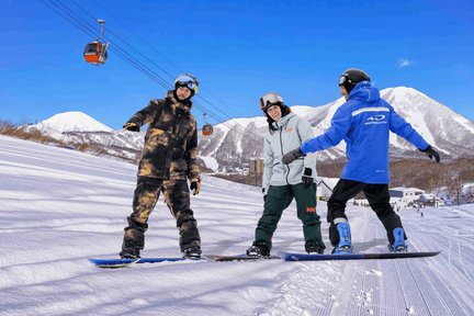 爱游戏- 爱游戏体育- AYX爱游戏体育官方网站溆浦雨溆工业园14家企业集中投产