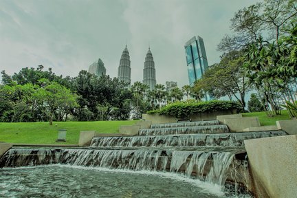 Tour Ngày Kuala Lumpur và Putrajaya (Phù Hợp Với Cả Người Hồi Giáo)