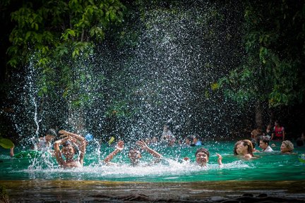 Hồ Emerald Krabi, Thác nước nóng, Chùa Hang Cọp