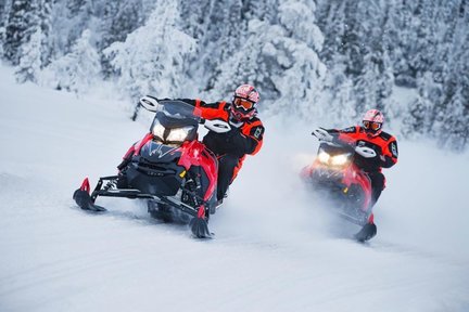 Sapporo Snowmobile Land Experience in Hokkaido