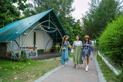 Acampar en Taichung: zona de acampada de lujo costera de Xianghai Nayang