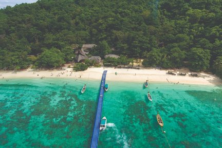 Tagestour mit dem Schnellboot oder Katamaran zum Koh Hey Banana Beach