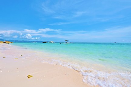 Pakej Pelancongan Boracay (Island Hopping)