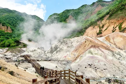 【北海道2日游黄金路线】小樽运河・洞爷湖・登别・二世古｜酒庄＆牧场＆水果采摘＆温泉体验（札幌出发）