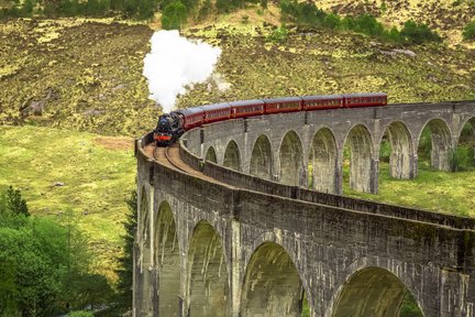 Jacobite Steam Train & the Scottish Highlands Tour from Edinburgh