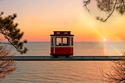 Busan Sunset & Night View Tour: Sky Capsule, The Bay 101, Songdo
