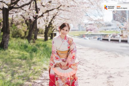 Noleggio Kimono e Yukata presso la filiale della stazione Kimono Miyabi Asakusa