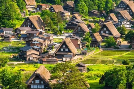 大阪出发，白川乡/高山/金泽2日游