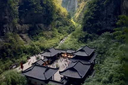 新品　中国石刻大観　第一　第二 最新】大足石刻 - チケット、営業時間、口コミ、写真 [2025年