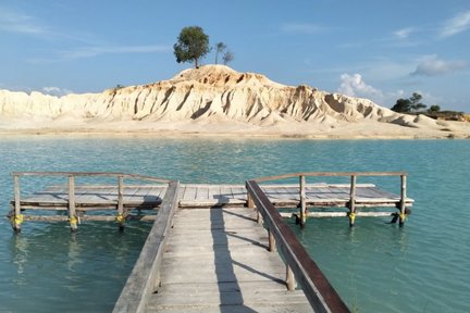 Bintan Desert & Blue Lake Tour