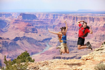 Excursions dans le Grand Canyon (rive ouest ou sud) avec options au départ de Las Vegas